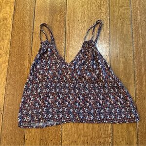 SELF CONTRAST Floral V-Neck Camisole